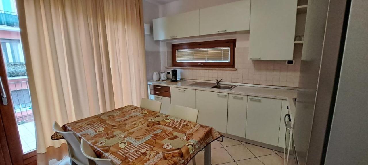Apartments Tony In Bardolino Exterior photo