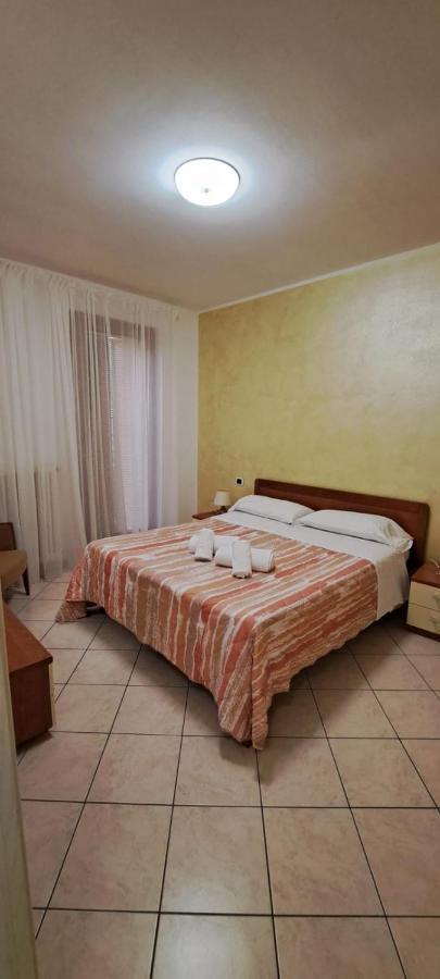 Apartments Tony In Bardolino Exterior photo