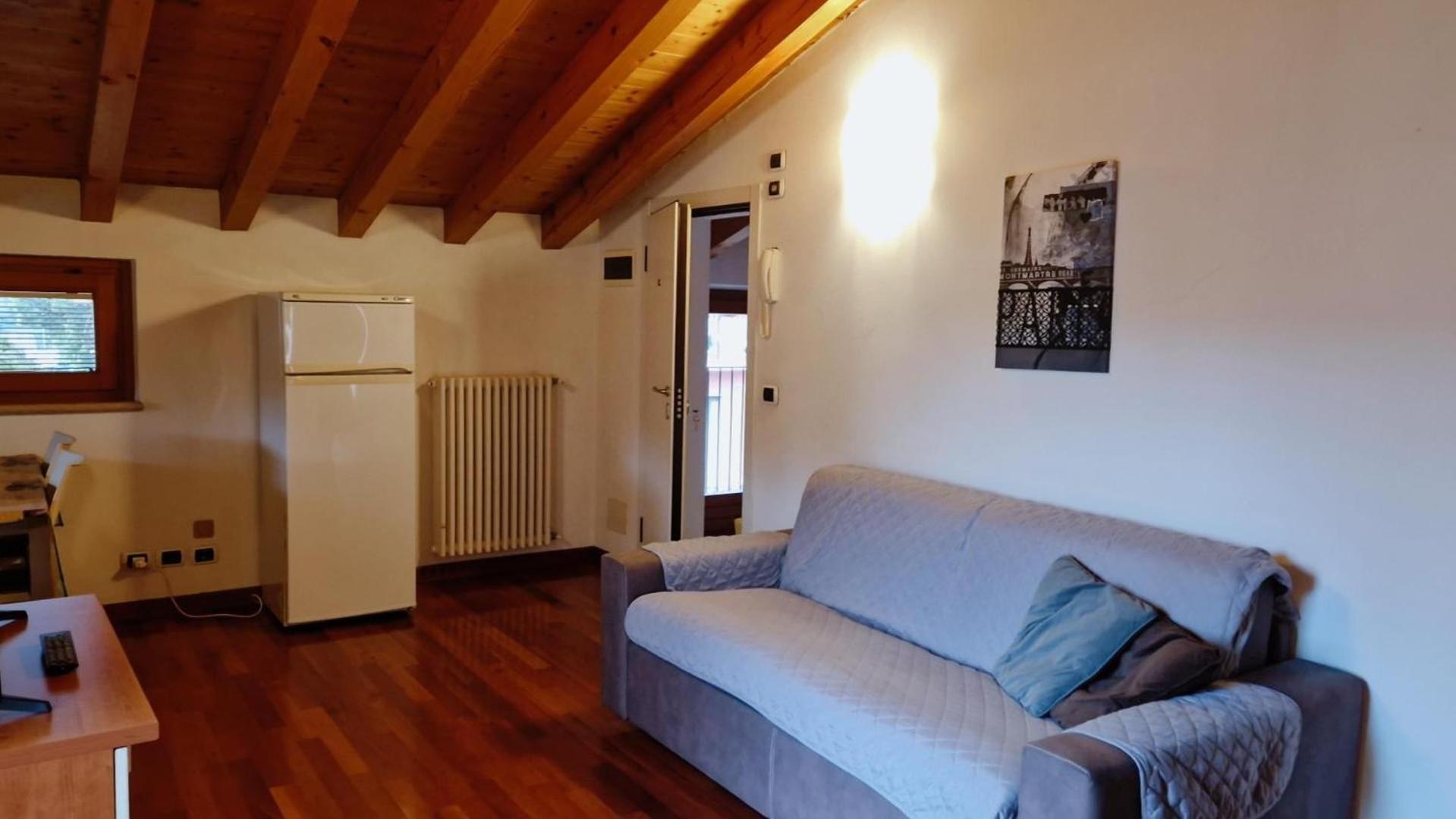Apartments Tony In Bardolino Room photo